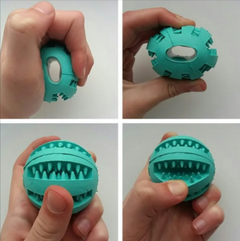 Interactive Rubber Slow Feeder Dog Ball Value Destination