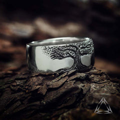 Simple Retro Carved Tree of Life Ring Value Destination